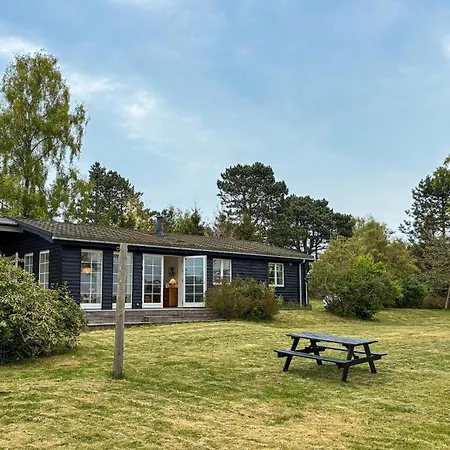 Awesome In With House A Panoramic View Dom wakacyjny Vejby